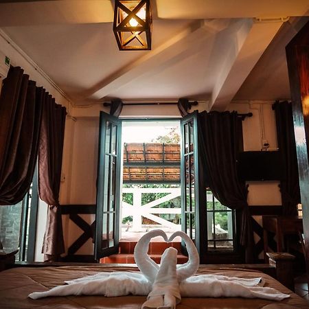 Y.O Inn コントゥム エクステリア 写真